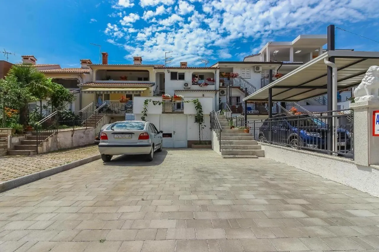Apartments Radan Porec Croatia
